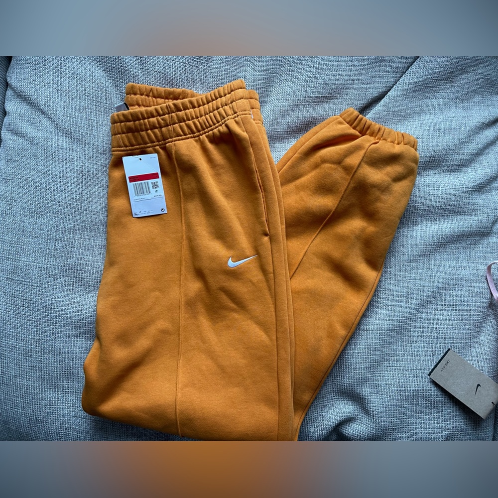 Nike sweatpants
